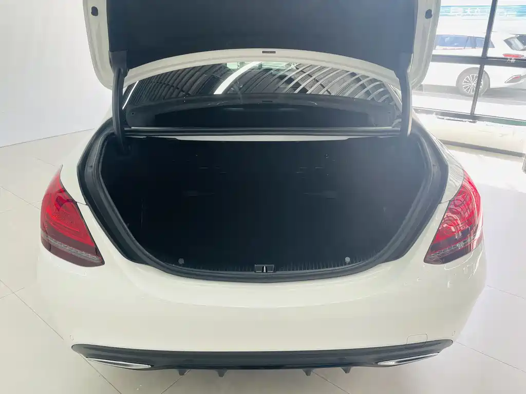 Mercedes-Benz C-Class 2021 — фото 16
