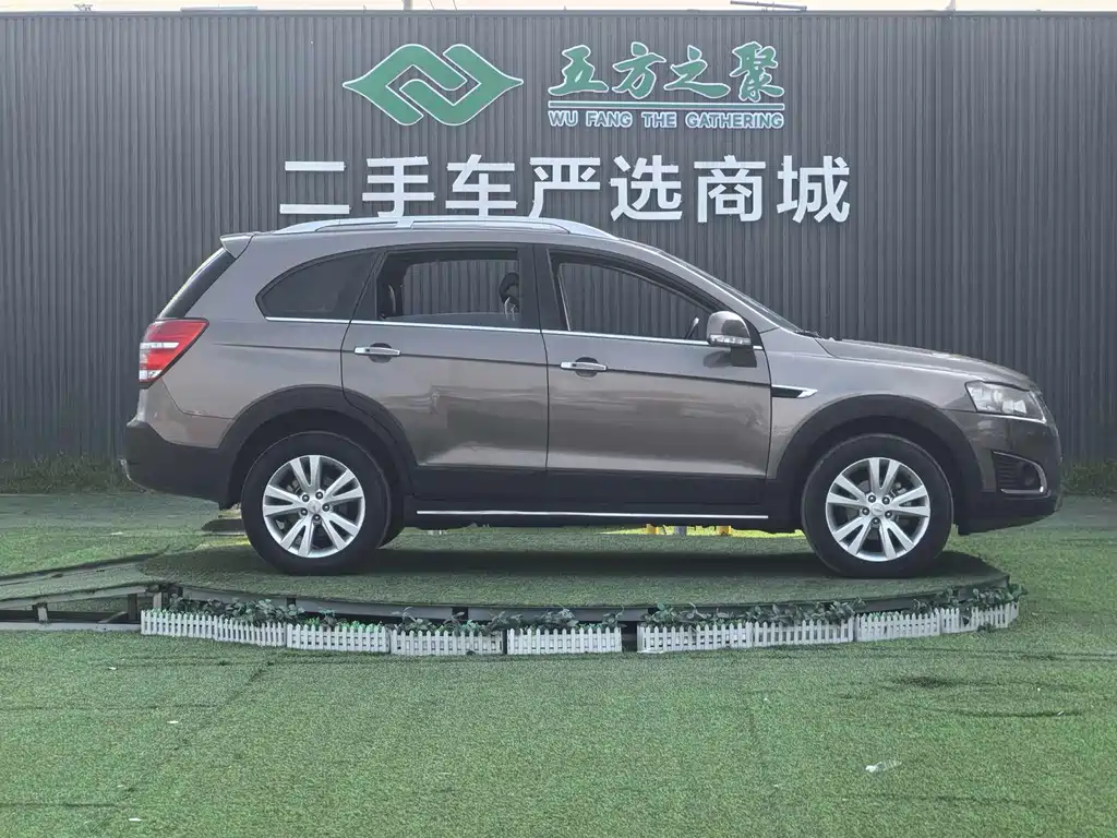 Chevrolet Captiva 2015 — фото 4