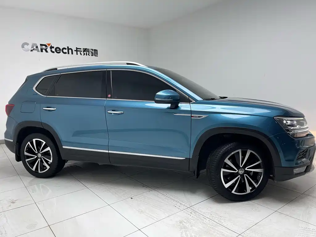 Volkswagen Tharu 2020