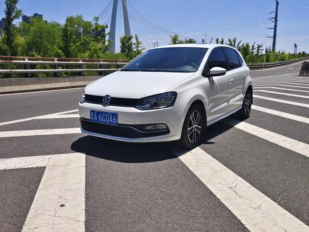 Volkswagen Polo 2018 — фото 1