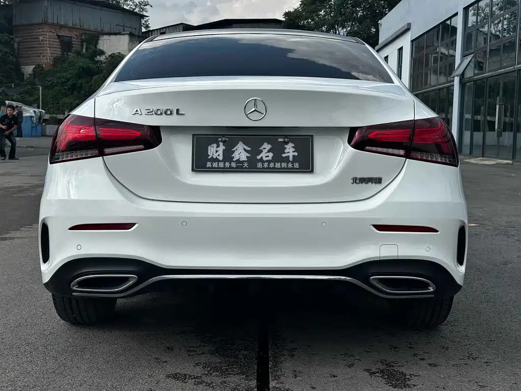 Mercedes-Benz A-Class 2022 — фото 11