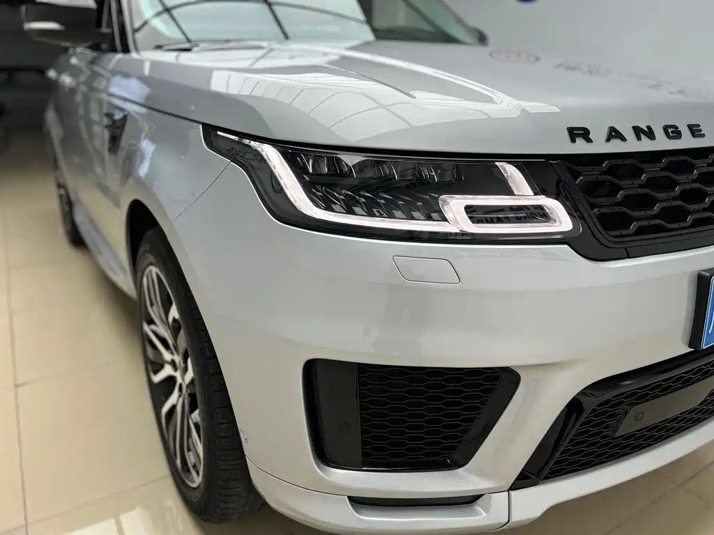 Land Rover Sport 2021 — фото 24