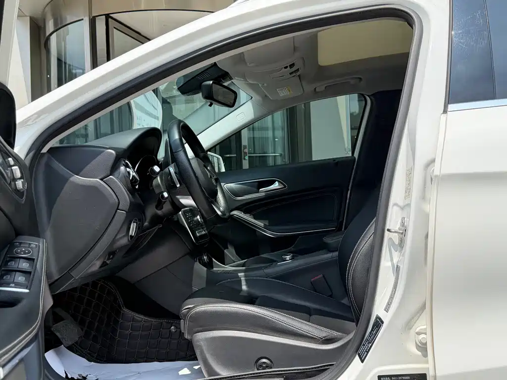 Mercedes-Benz GLA 2019