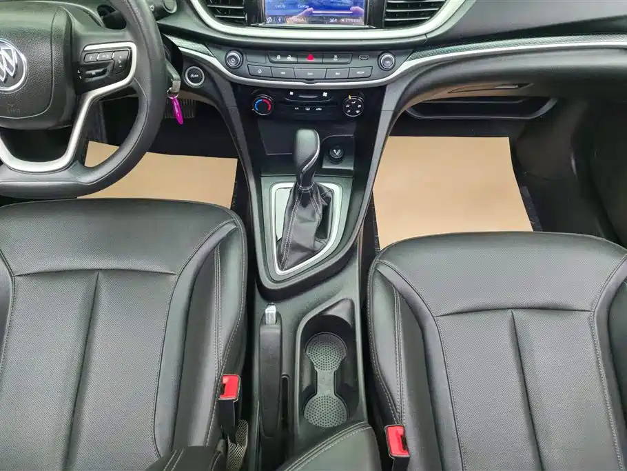 Buick Excelle 2022 — фото 16