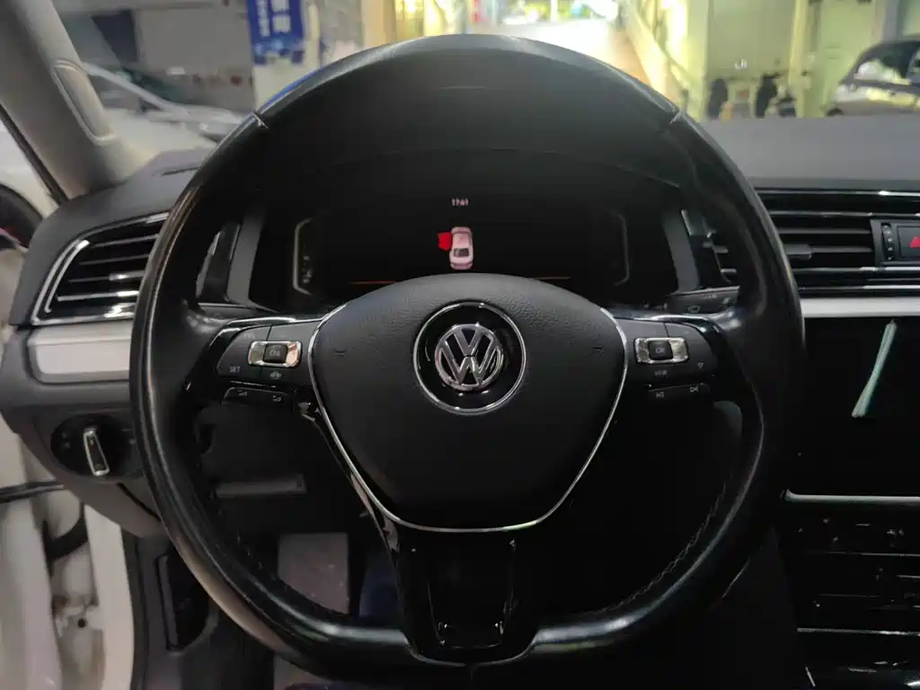 Volkswagen Lamando 2021
