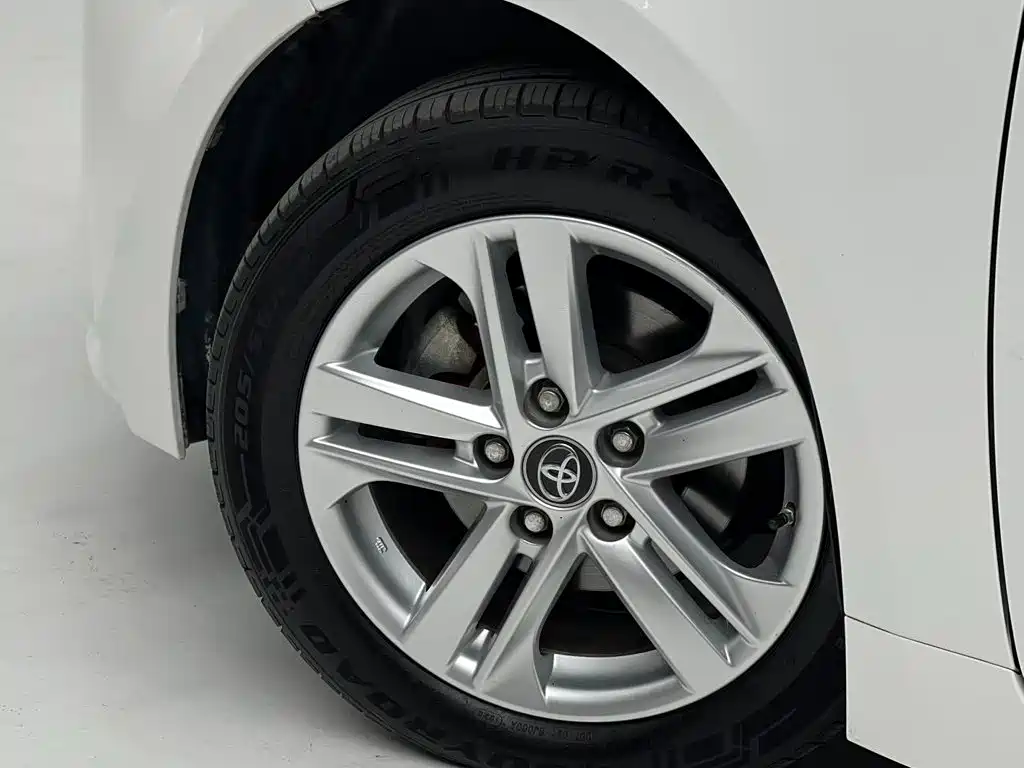 Toyota Levin 2022 — фото 11