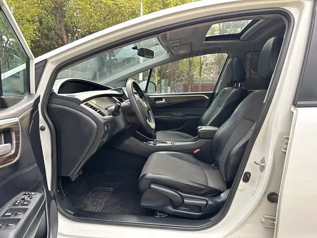 Honda Jade 2018 — фото 4