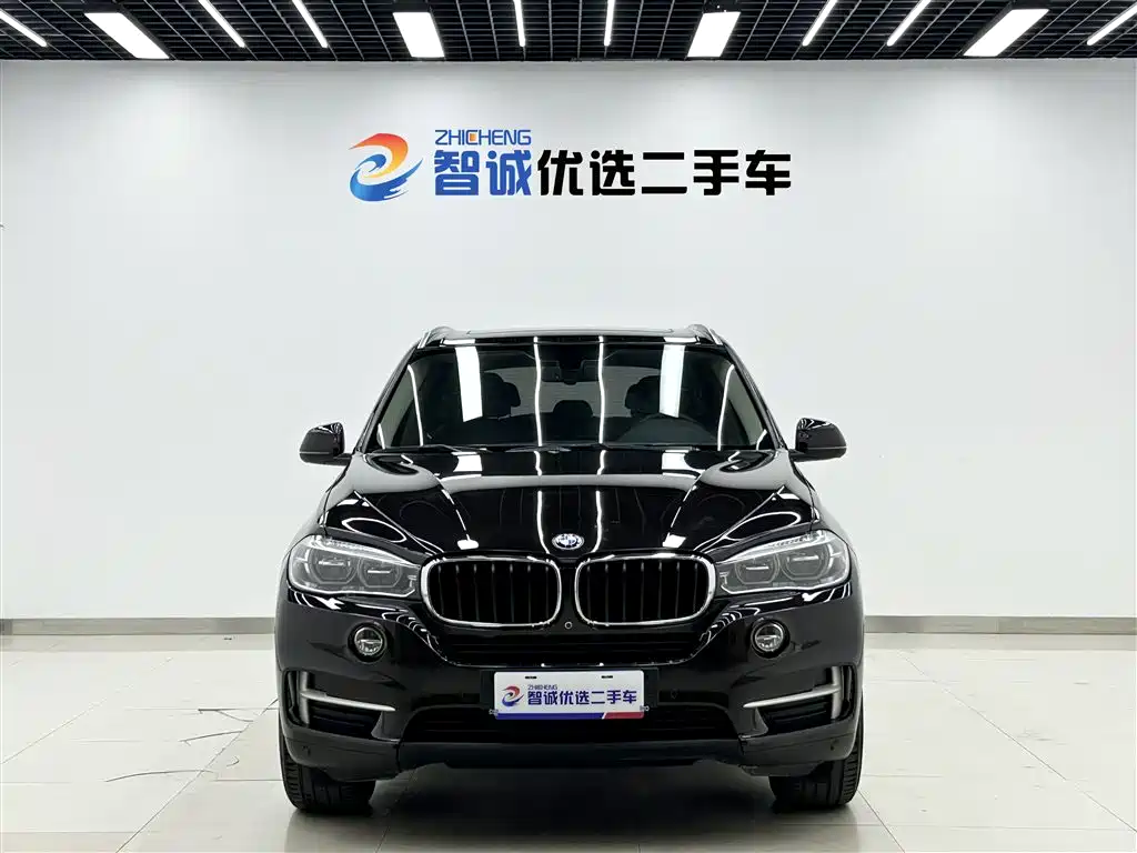 BMW X5 2018 — фото 2