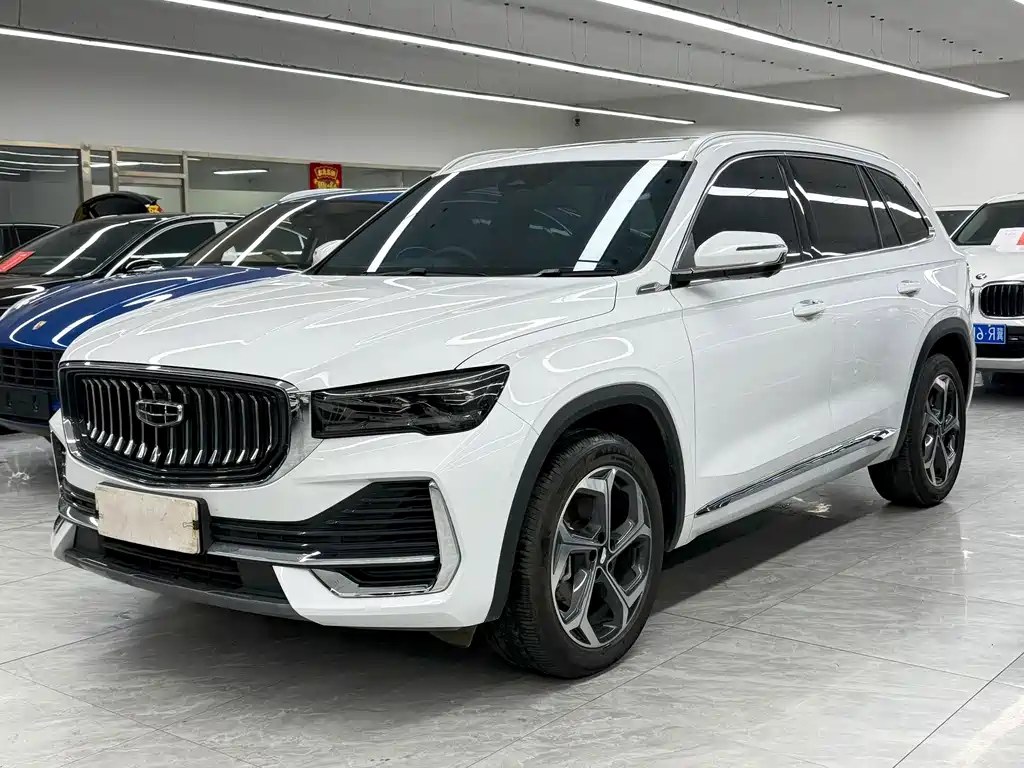Geely Xingyue L 2025 — фото 1