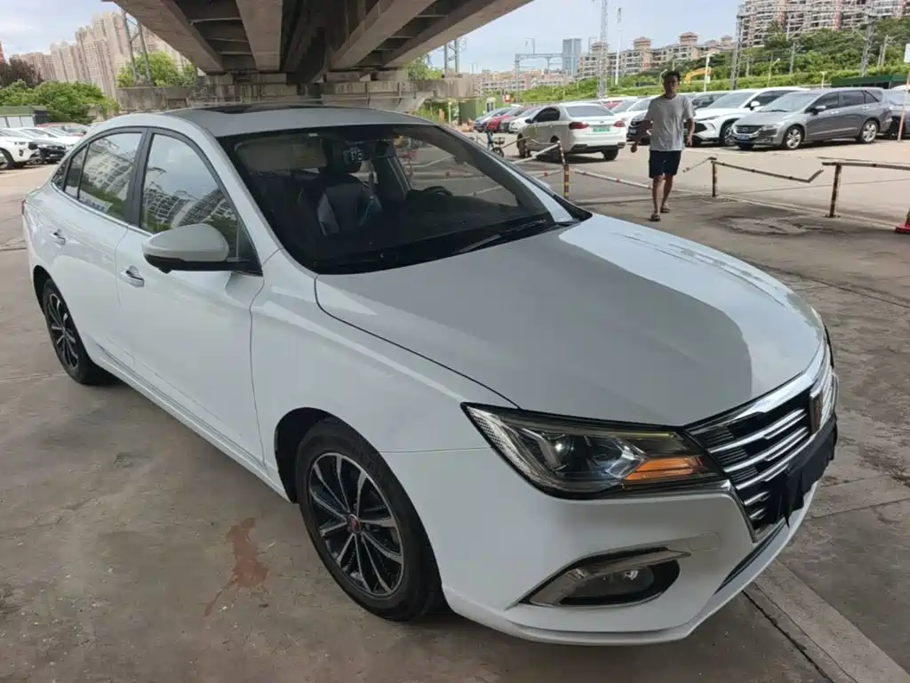 Roewe i5 2021