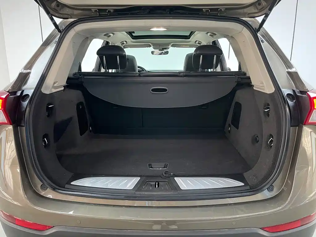 Buick Envision Plus 2018 — фото 31