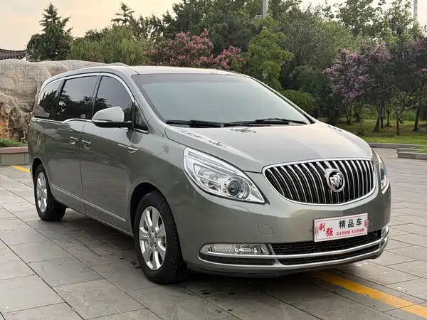 Buick GL8 2015