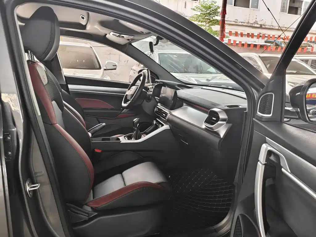 Geely Binyue 2023