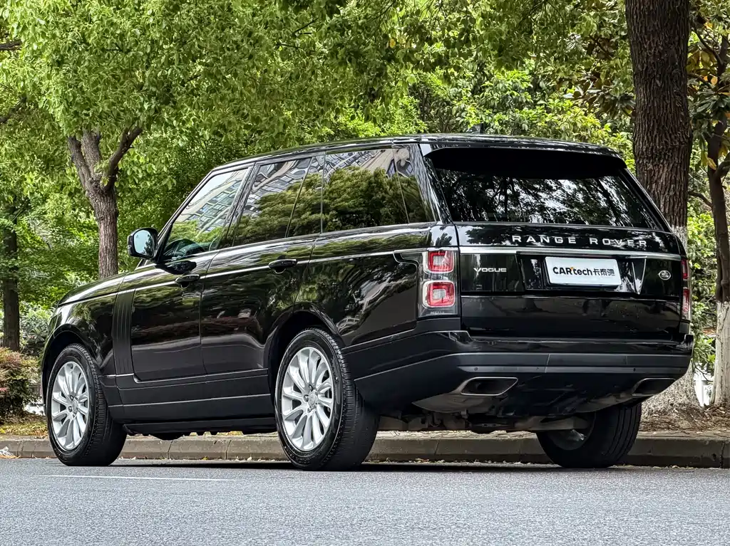 Land Rover Range Rover 2021 — фото 6