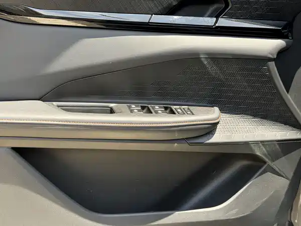 Changan UNI-V 2024