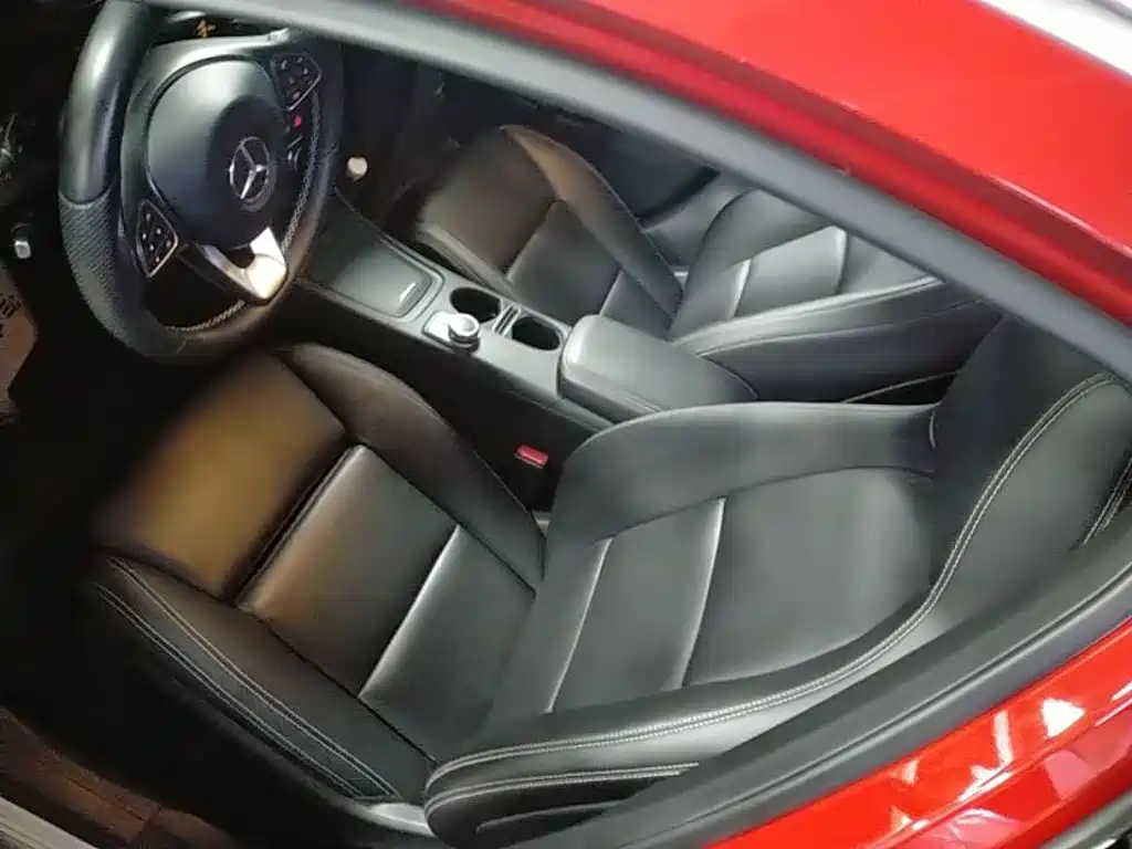 Mercedes-Benz GLA 2017 — фото 15