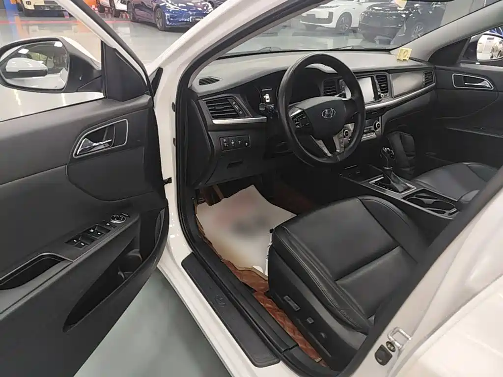 Hyundai Mistra 2020 — фото 16