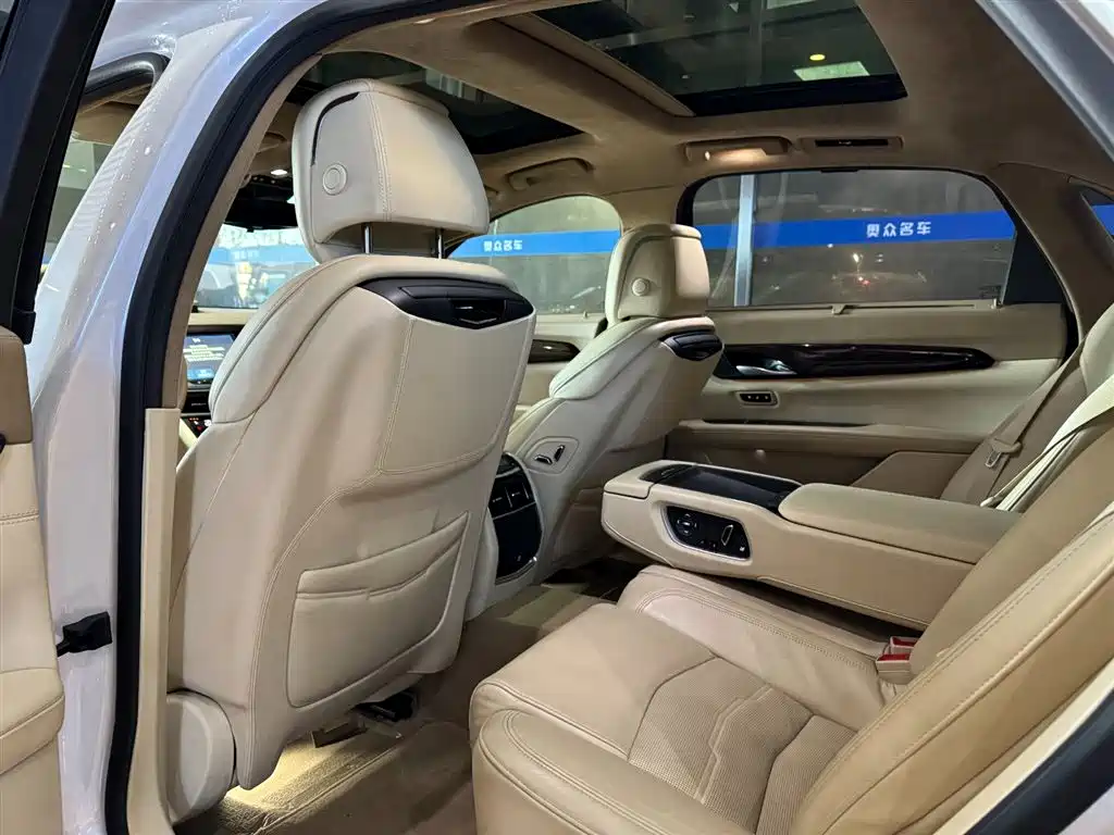 Cadillac CT6 2016 — фото 15