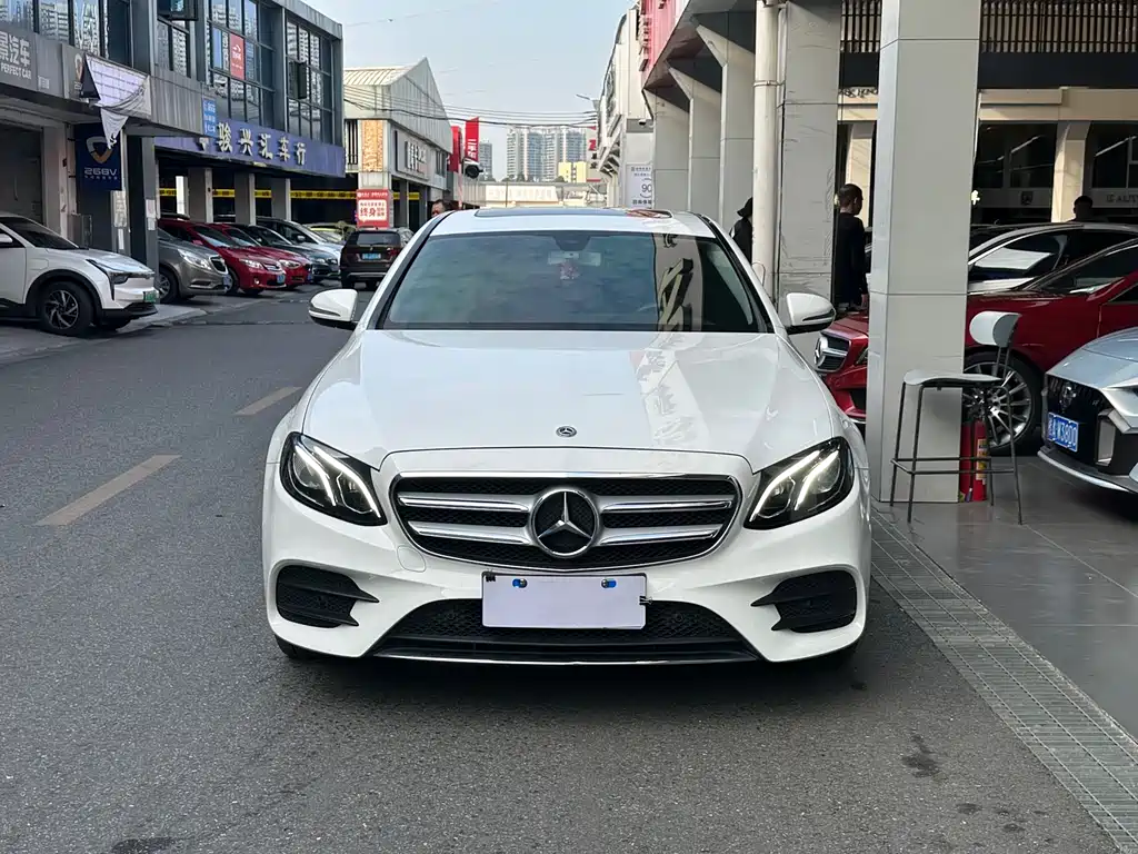 Mercedes-Benz E-Class 2018 — фото 2