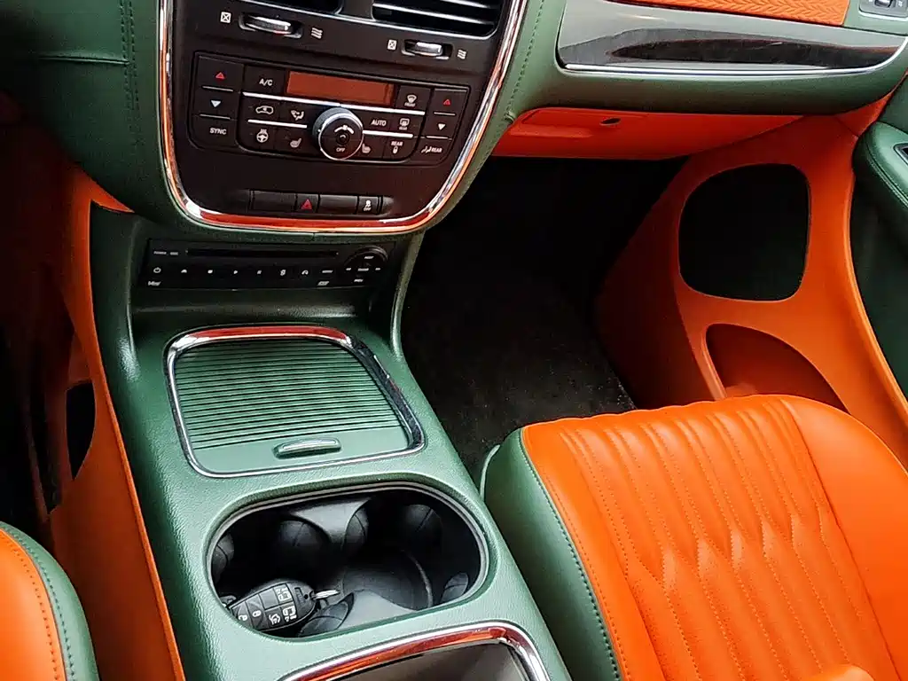 Chrysler Grand Voyager 2013 — фото 13