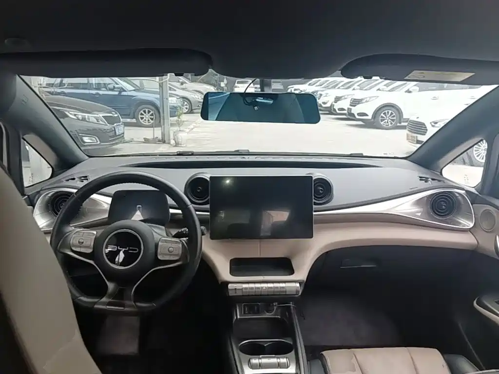 BYD Dolphin 2023 — фото 10