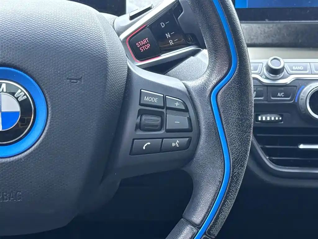 BMW i3 2018 — фото 16
