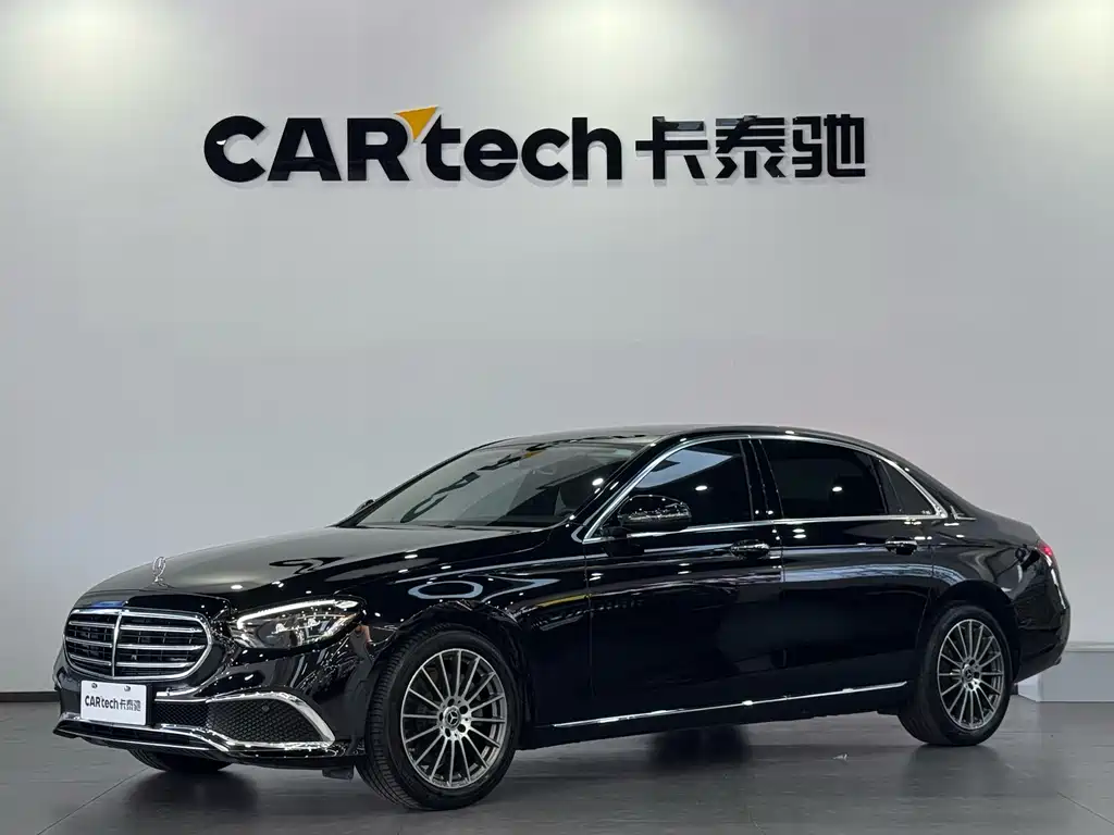 Mercedes-Benz E-Class 2023 — фото 1