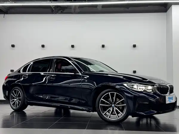 BMW 3 Series 2021