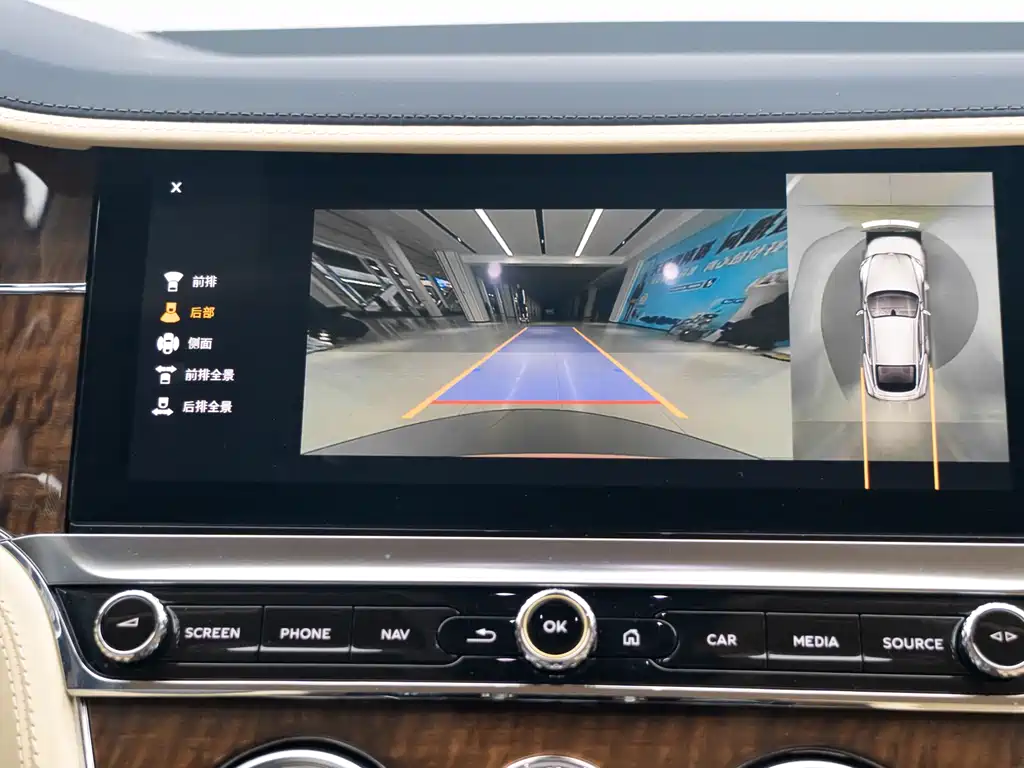 Bentley Continental 2020 — фото 15