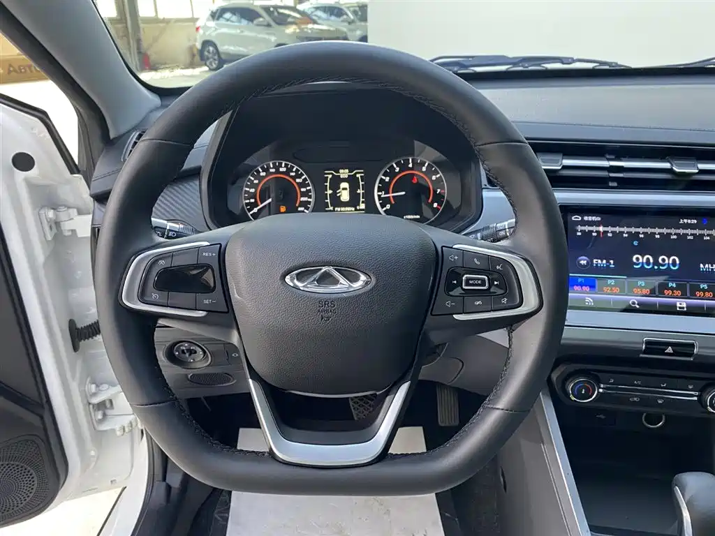 Chery Tiggo 3x 2023 — фото 10