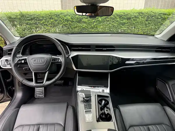 Audi A6L 2023