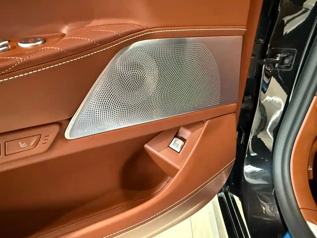 BMW 7 Series 2021 — фото 14