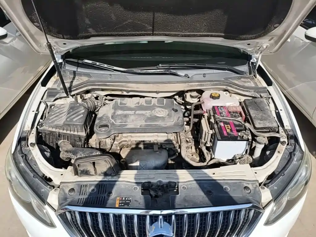 Buick Excelle 2017 — фото 20
