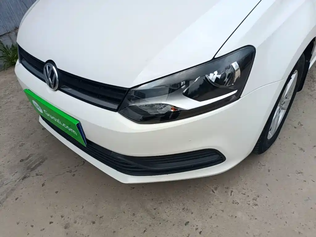 Volkswagen Polo 2018 — фото 24