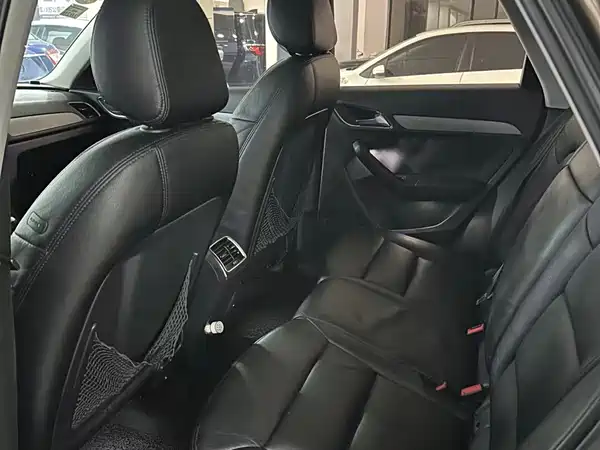 Audi Q3 2013