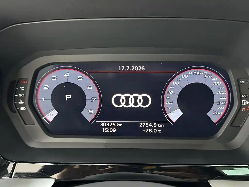 Audi A3 2023 — фото 14