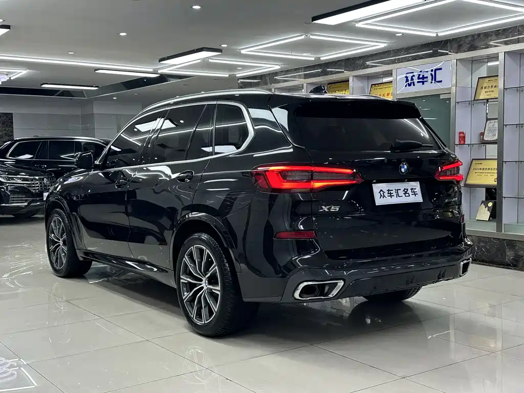 BMW X5 2019 — фото 4