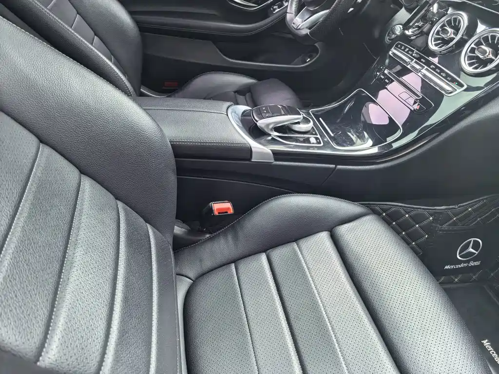 Mercedes-Benz C-Class 2018