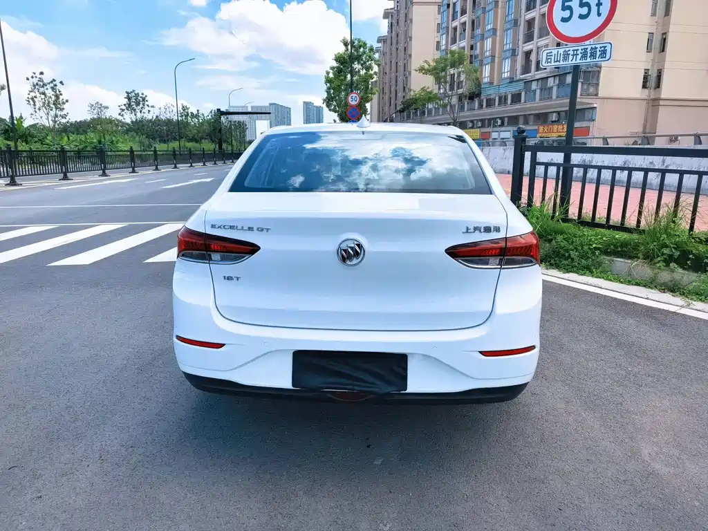 Buick Excelle GT 2018 — фото 8
