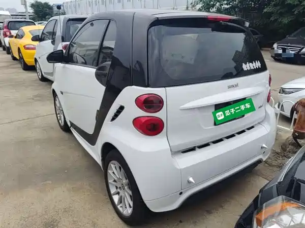 smart fortwo 2012