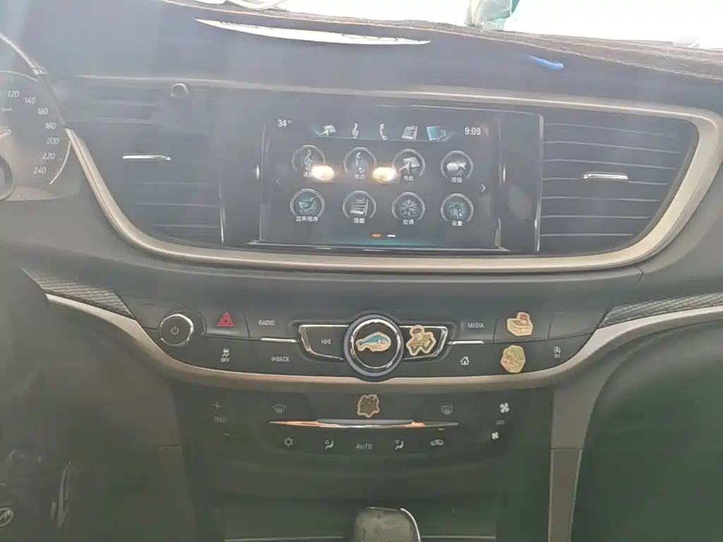 Buick Excelle 2019 — фото 13