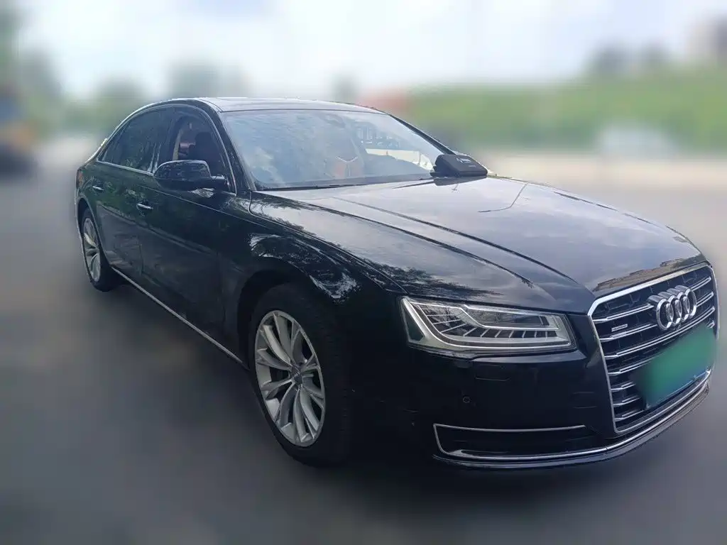 Audi A8 2016 — фото 3