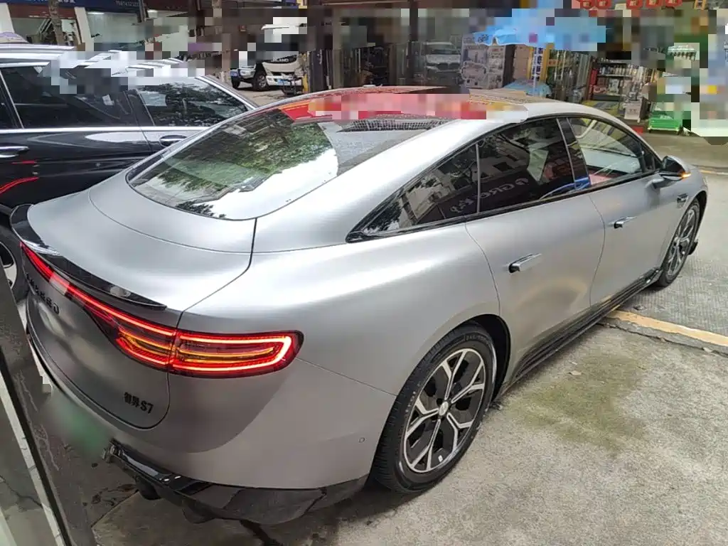 Luxeed Zhijie S7 2025