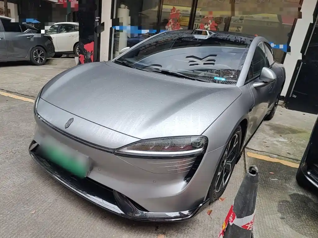 Luxeed Zhijie S7 2025