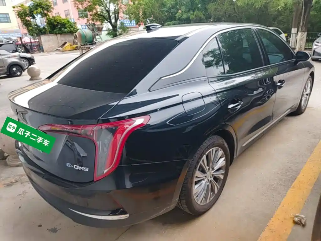 Hongqi E-QM5 2025 — фото 5