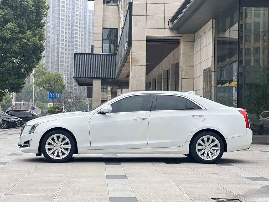 Cadillac ATS-L 2019 — фото 6