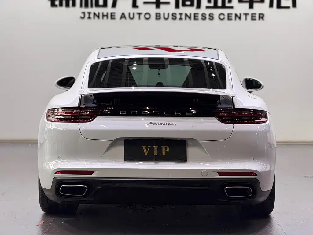 Porsche Panamera 2018 — фото 8