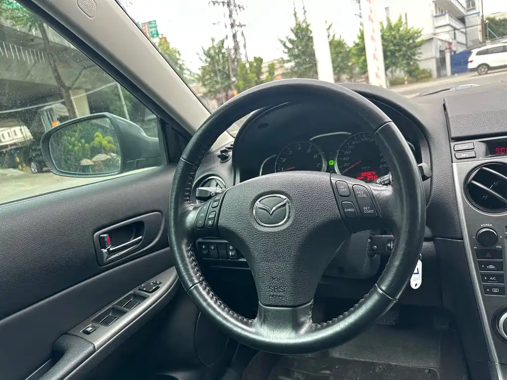 Mazda 6 2015 — фото 19