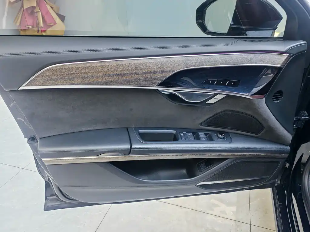 Audi A8 2019