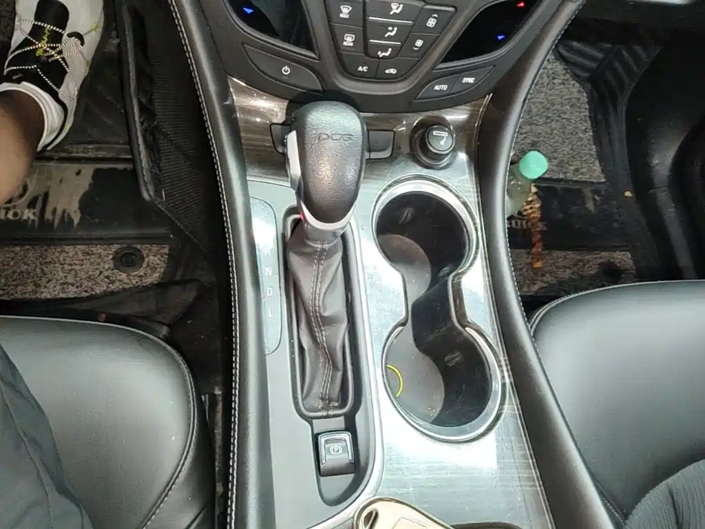 Buick Envision Plus 2019 — фото 14